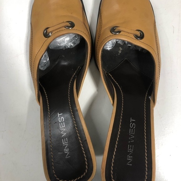 Nine West 'Alcott' Tan Leather Heeled Mules, size 8 - Picture 6 of 9
